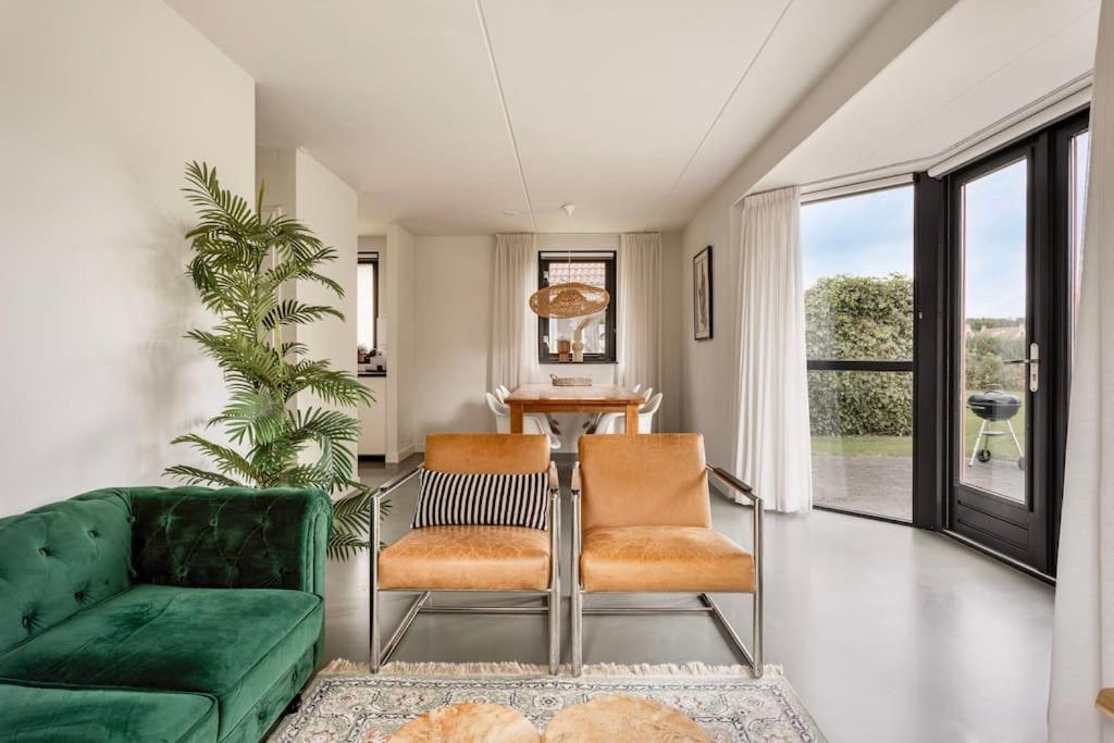 Vakantiehuis Aan Het Water -Incl Laadpaal- Ewijk Exteriér fotografie