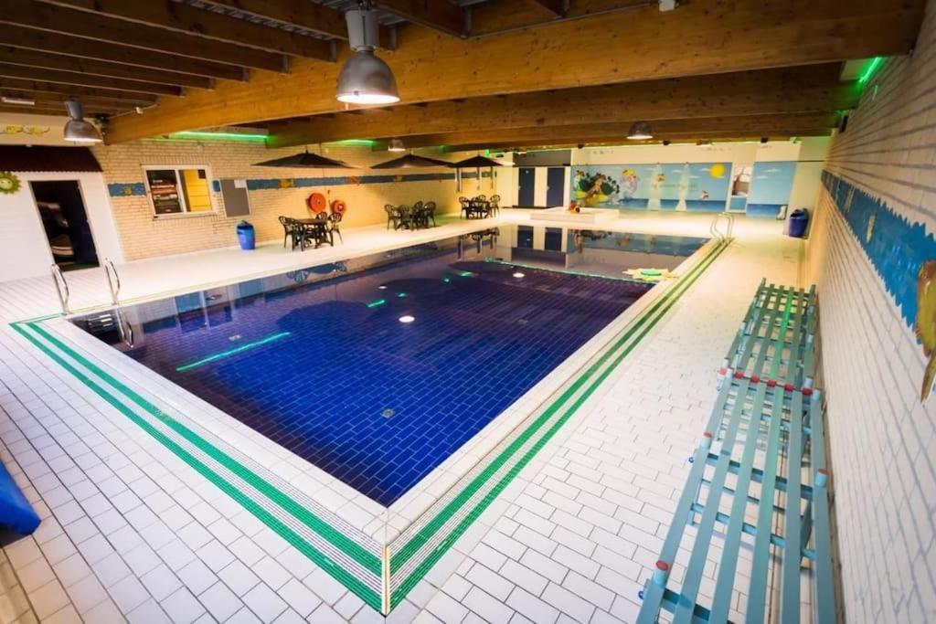 Vakantiehuis Aan Het Water -Incl Laadpaal- Ewijk Exteriér fotografie