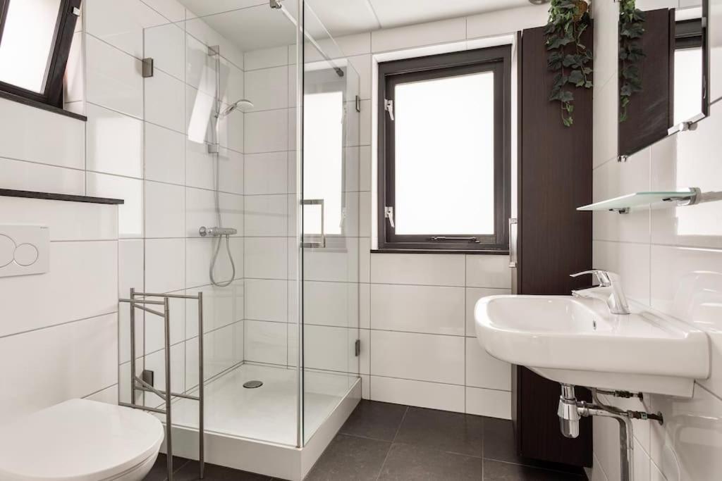 Vakantiehuis Aan Het Water -Incl Laadpaal- Ewijk Exteriér fotografie