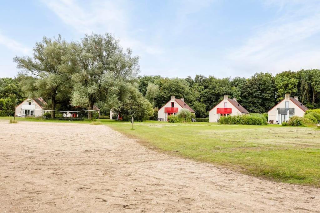Vakantiehuis Aan Het Water -Incl Laadpaal- Ewijk Exteriér fotografie