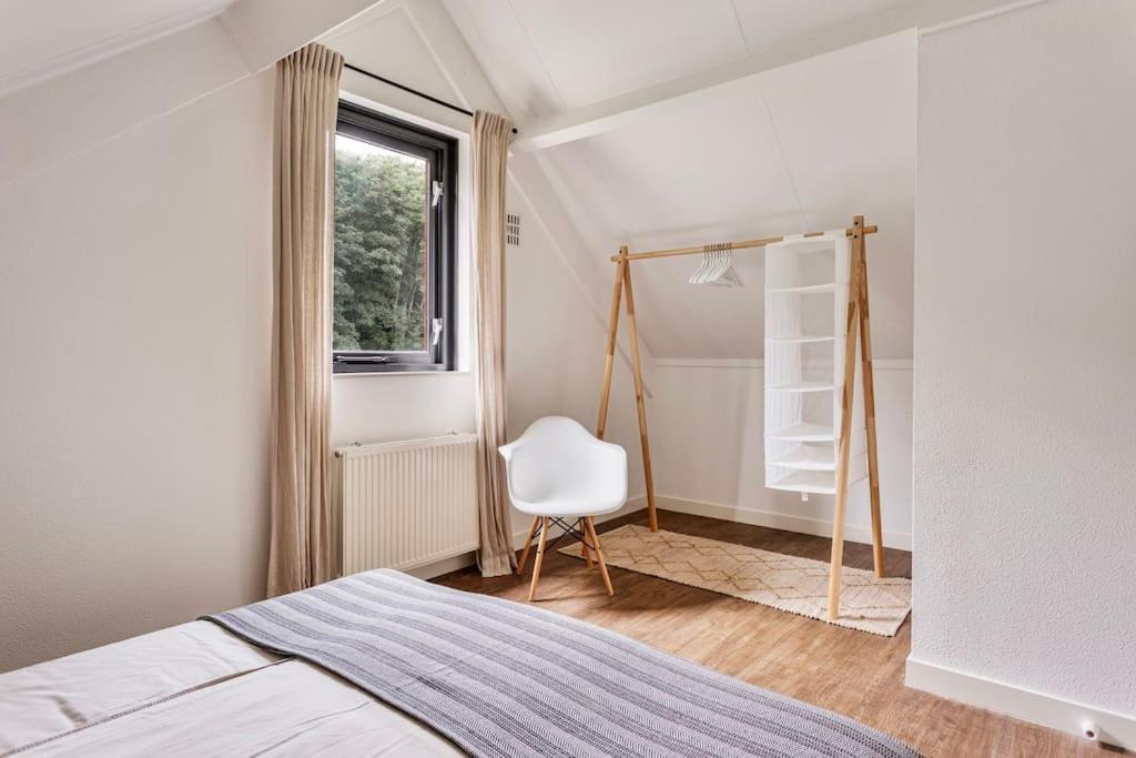 Vakantiehuis Aan Het Water -Incl Laadpaal- Ewijk Exteriér fotografie