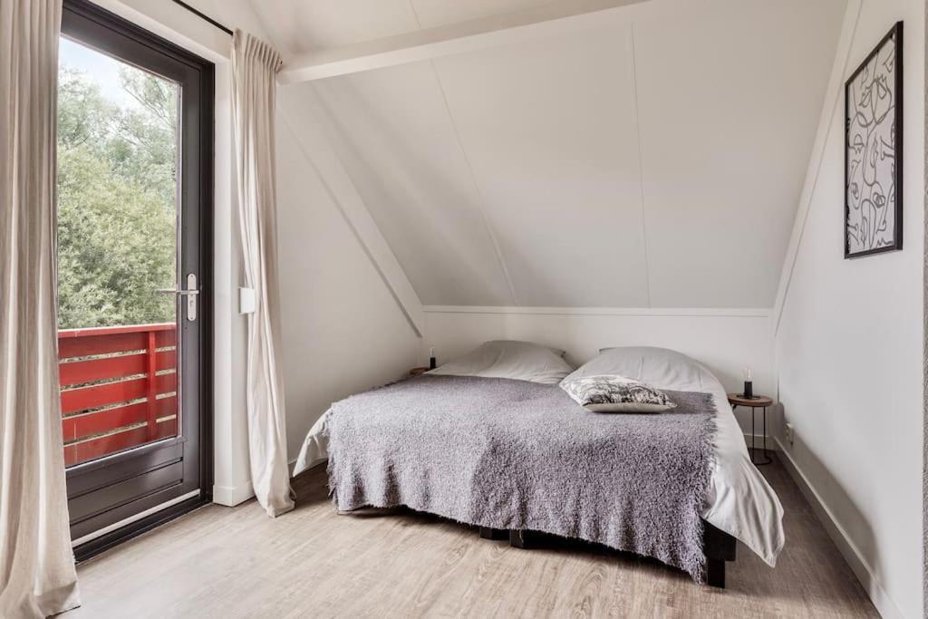 Vakantiehuis Aan Het Water -Incl Laadpaal- Ewijk Exteriér fotografie