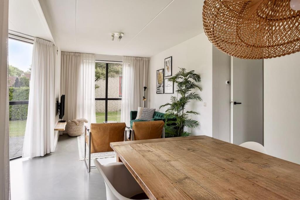 Vakantiehuis Aan Het Water -Incl Laadpaal- Ewijk Exteriér fotografie