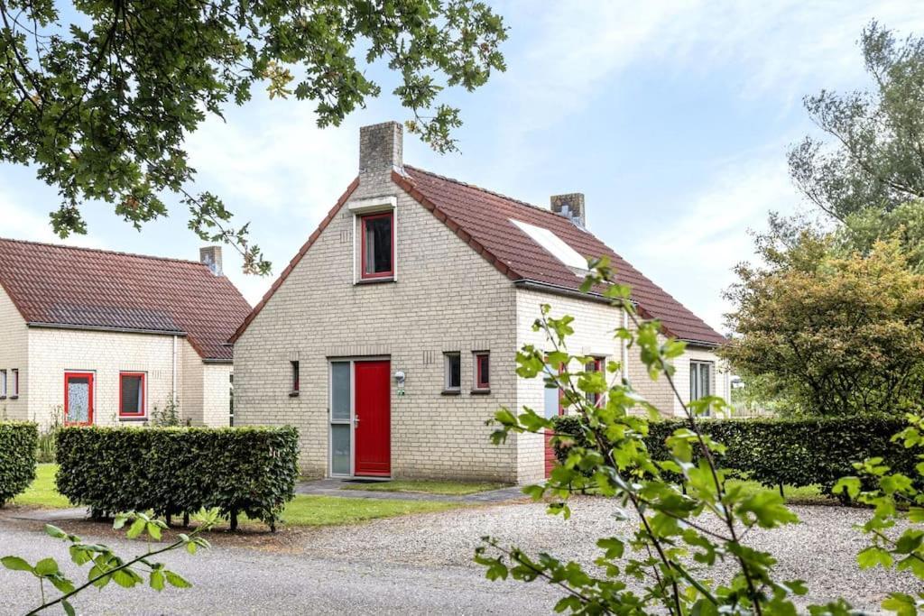 Vakantiehuis Aan Het Water -Incl Laadpaal- Ewijk Exteriér fotografie